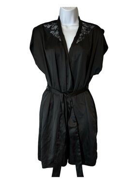 Betsey Johnson Black Lace-Trim Satin Robe - Women's Intimates